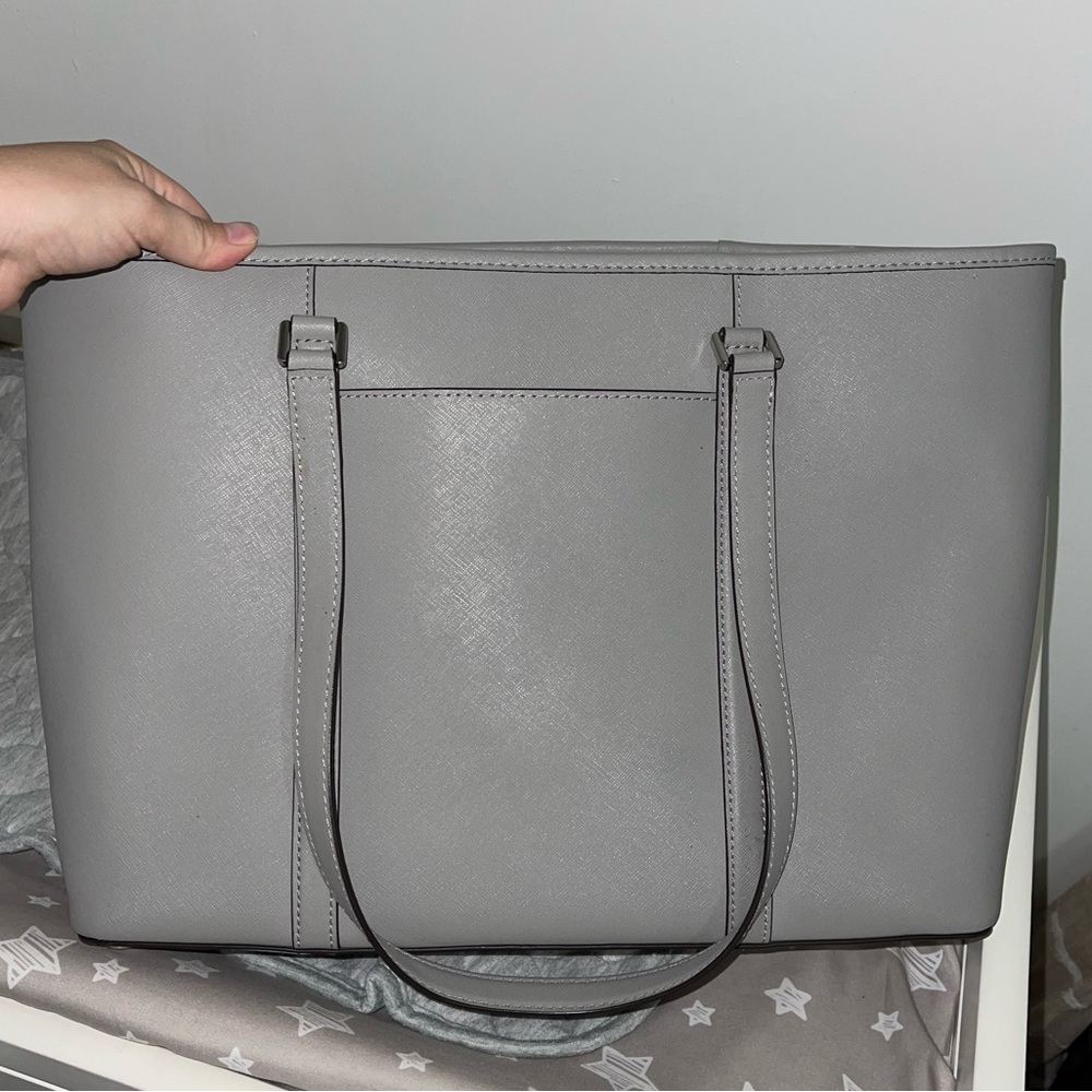 Michael Kors big tote - Picture 2 of 5